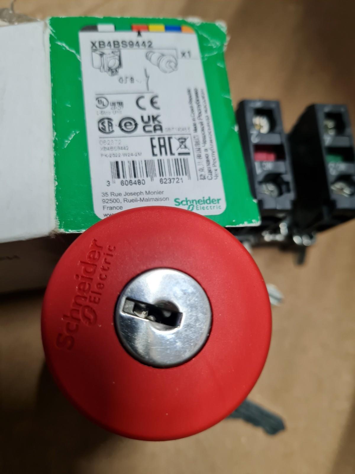 Emergency stop push button, Harmony XB4, metal, red mushroom 40mm, 22mm, trigger latching key release, 1NC