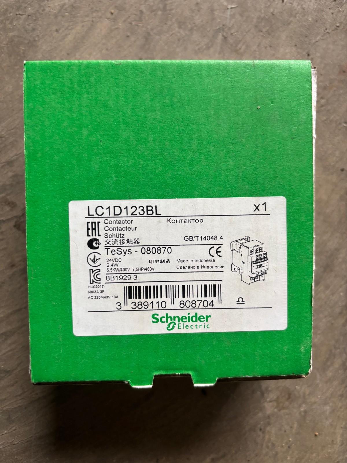IEC contactor, TeSys Deca, nonreversing, 12A, 7.5HP at 480VAC, 3 phase, 3 pole, 3 NO, low consumption 24VDC coil, open style