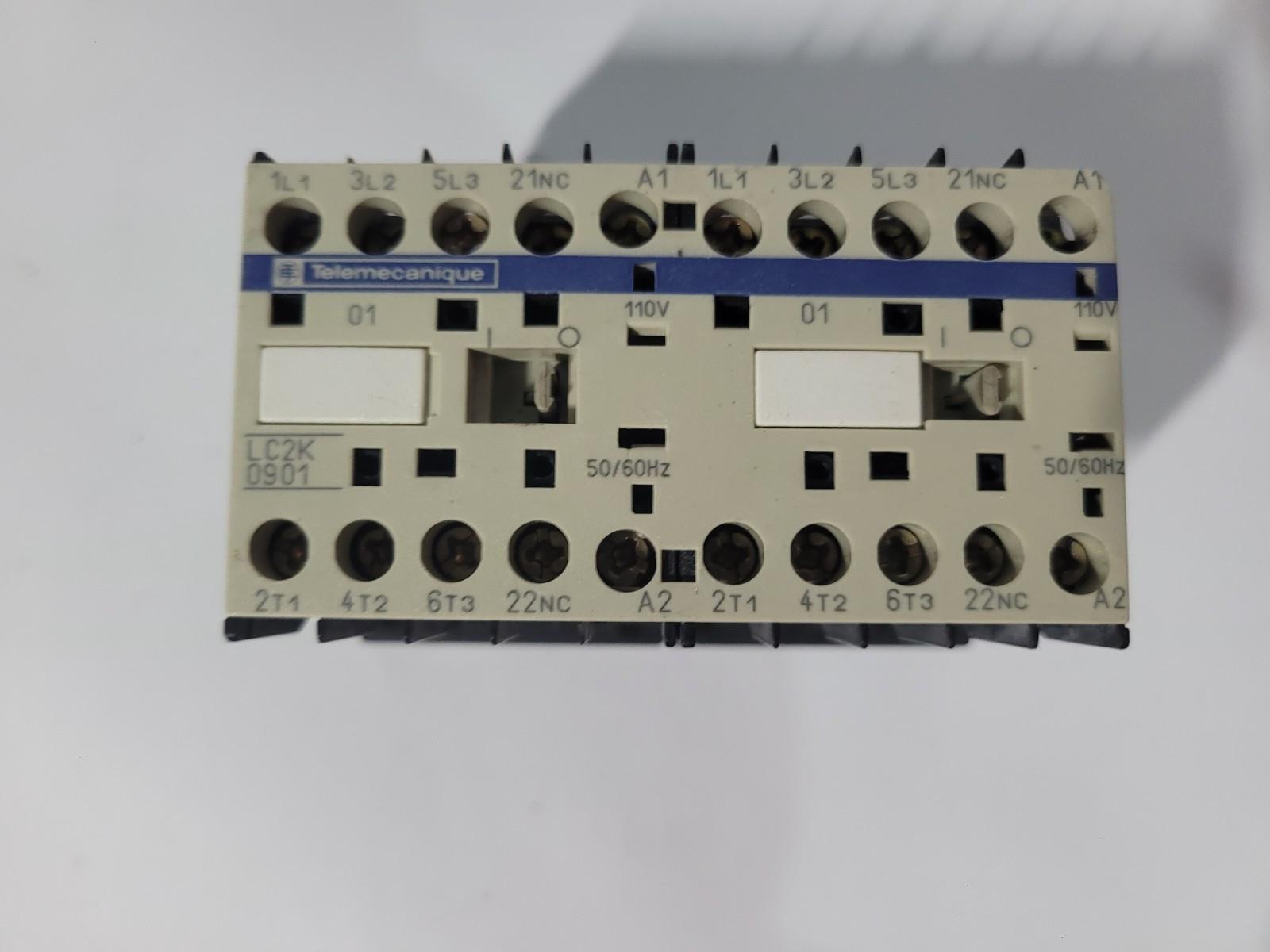 Reversing contactor, TeSys K, 3P, AC-3, lt or eq to 440V 9A, 1 NC, 110VAC coil
