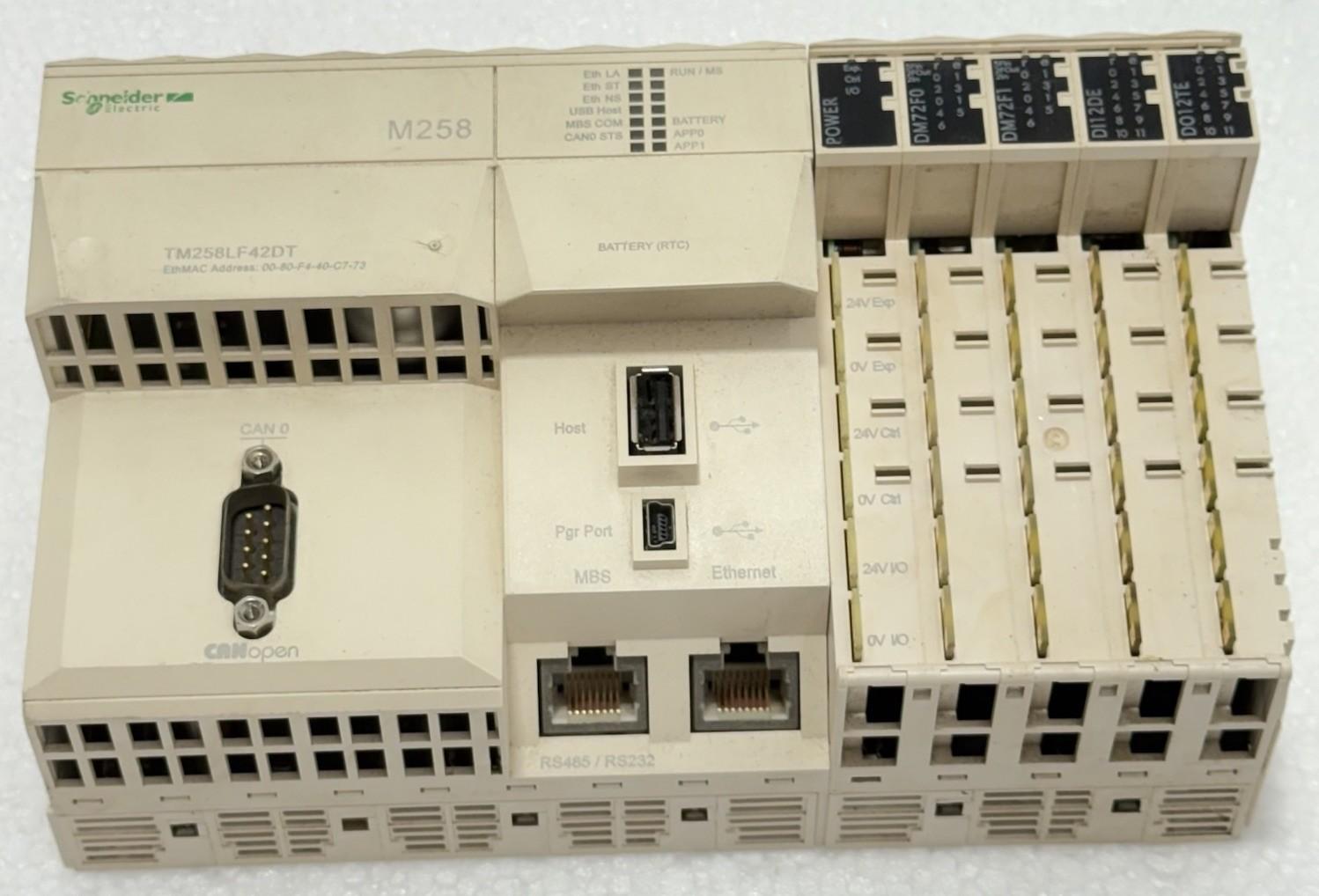 logic controller, Modicon M258, compact base, 42 IO, 24V DC, CANopen
