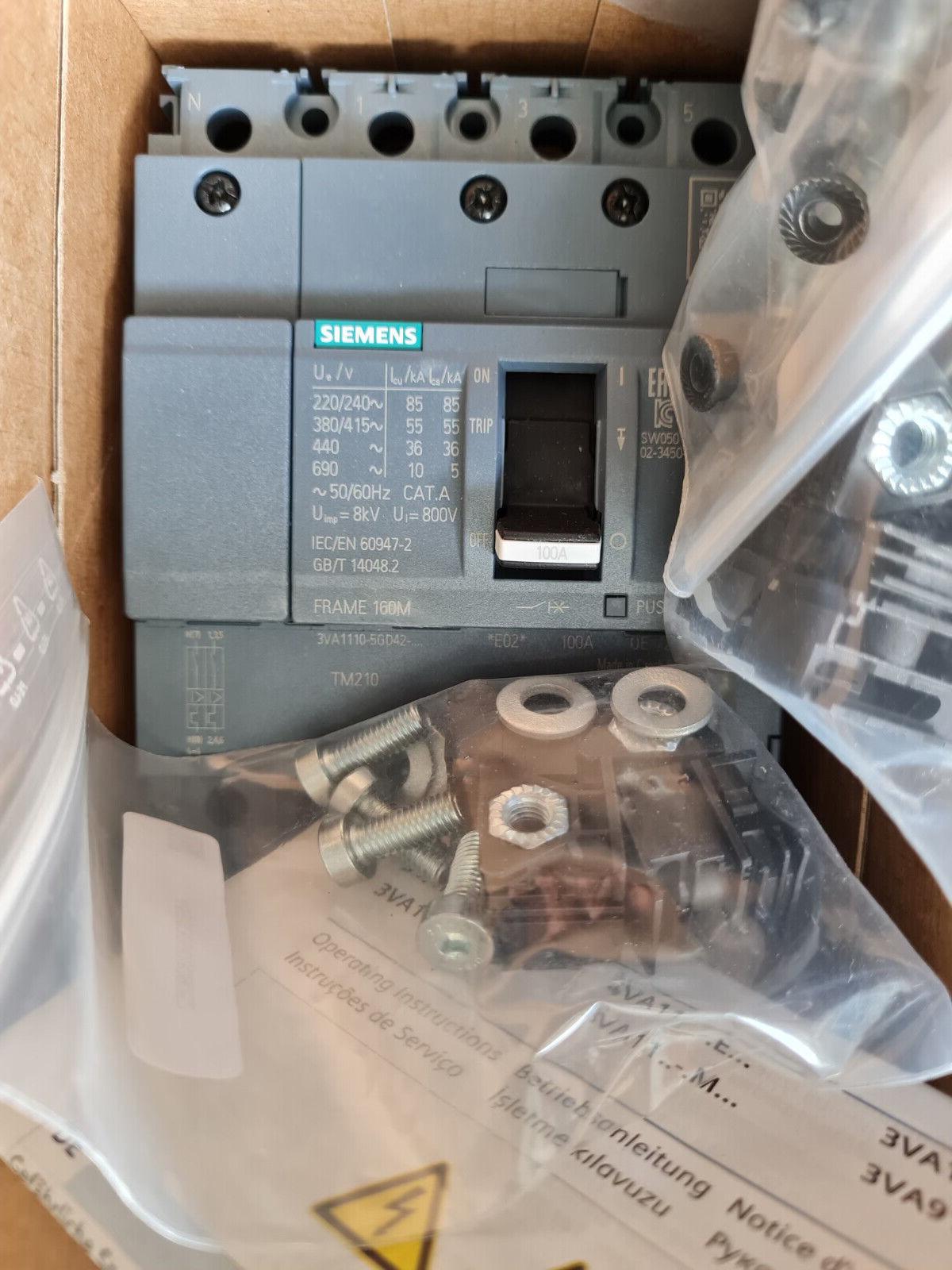 BRKR 3VA11 4P 100A 55KA FTFM 100NTRL NUT