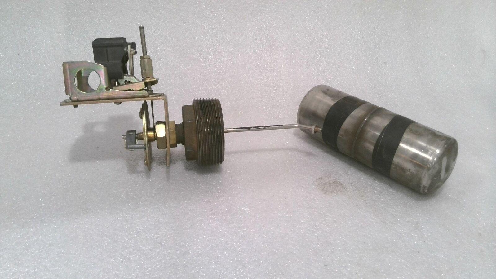 Float switch, Square D Pumptrol, closed tank, NEMA 1, screw in bushing, 2 NC DPST DB contacts
