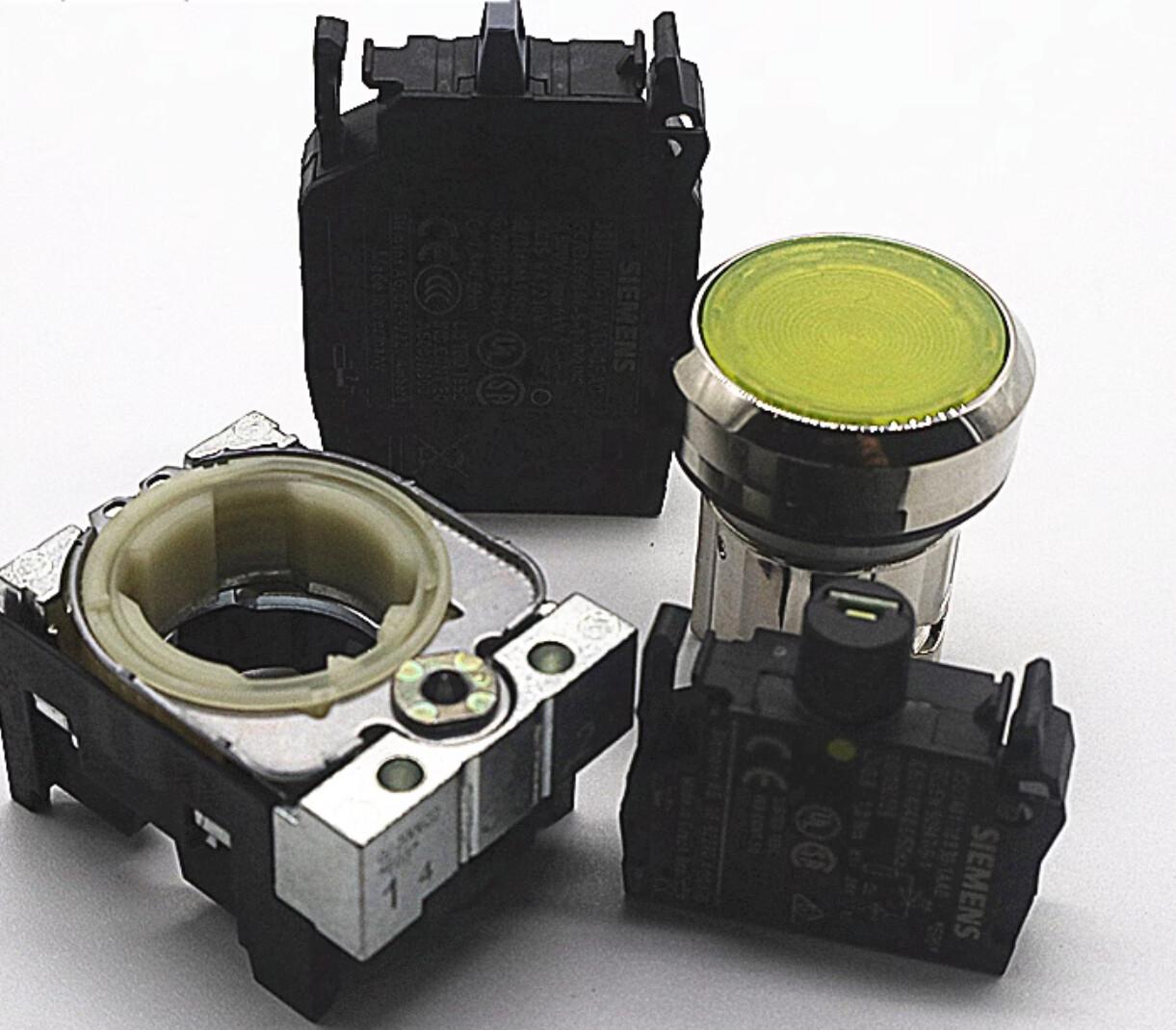ILLUMINATED PUSHBUTTON. YELLOW