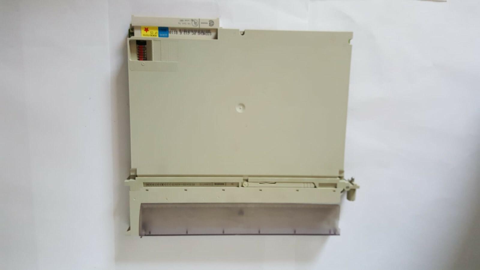 Module Type: 6ES5 430-4UA12 Bon État