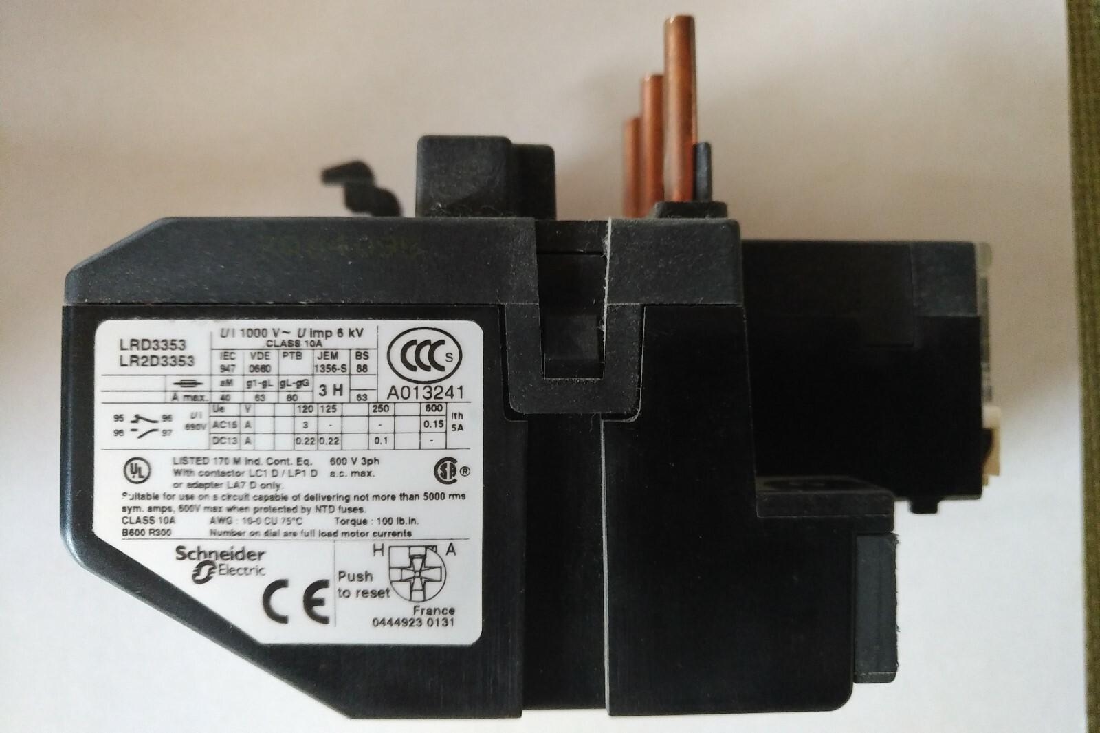 TeSys Deca, thermal overload relay, 23 to 32 A, class 10A, for LC1D80 and LC1D95