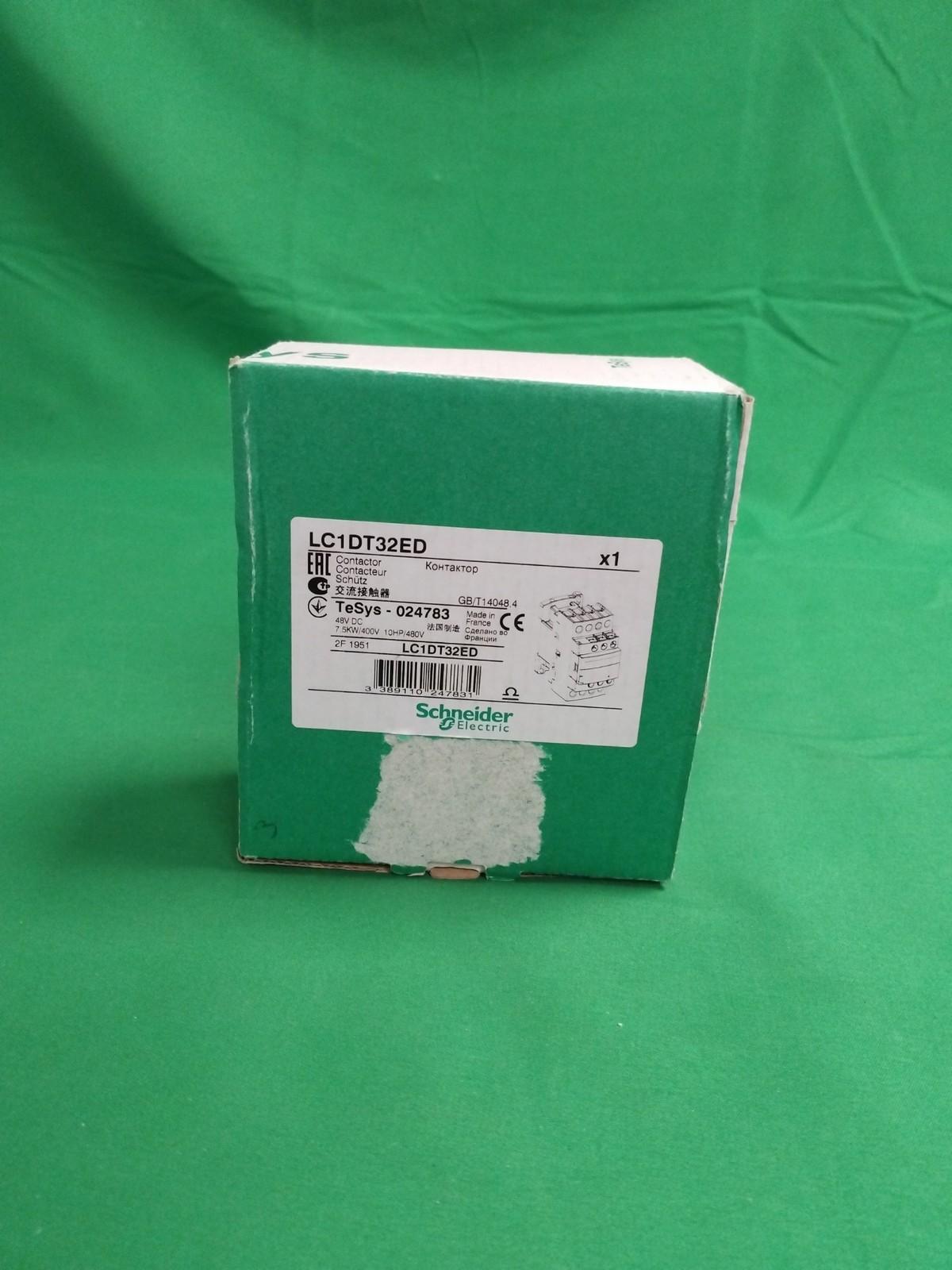 IEC contactor, TeSys Deca, nonreversing, 32A resistive, 4 pole, 4 NO, 48VDC coil, open style