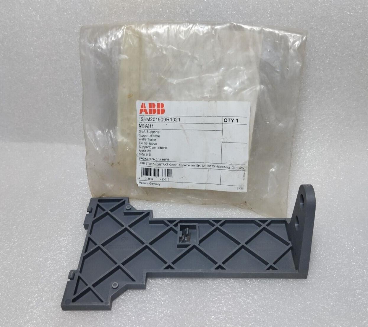 MS116/132 SHAFT SUPPORT
