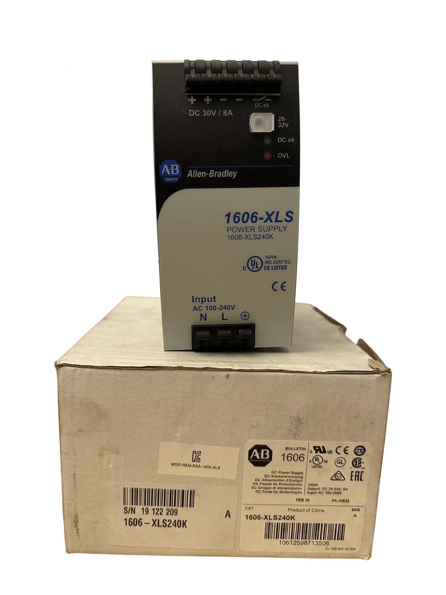 1606-XLS240K: Performance Power Supply, 28-32V DC, 240 W, 120/240V AC Input Voltage