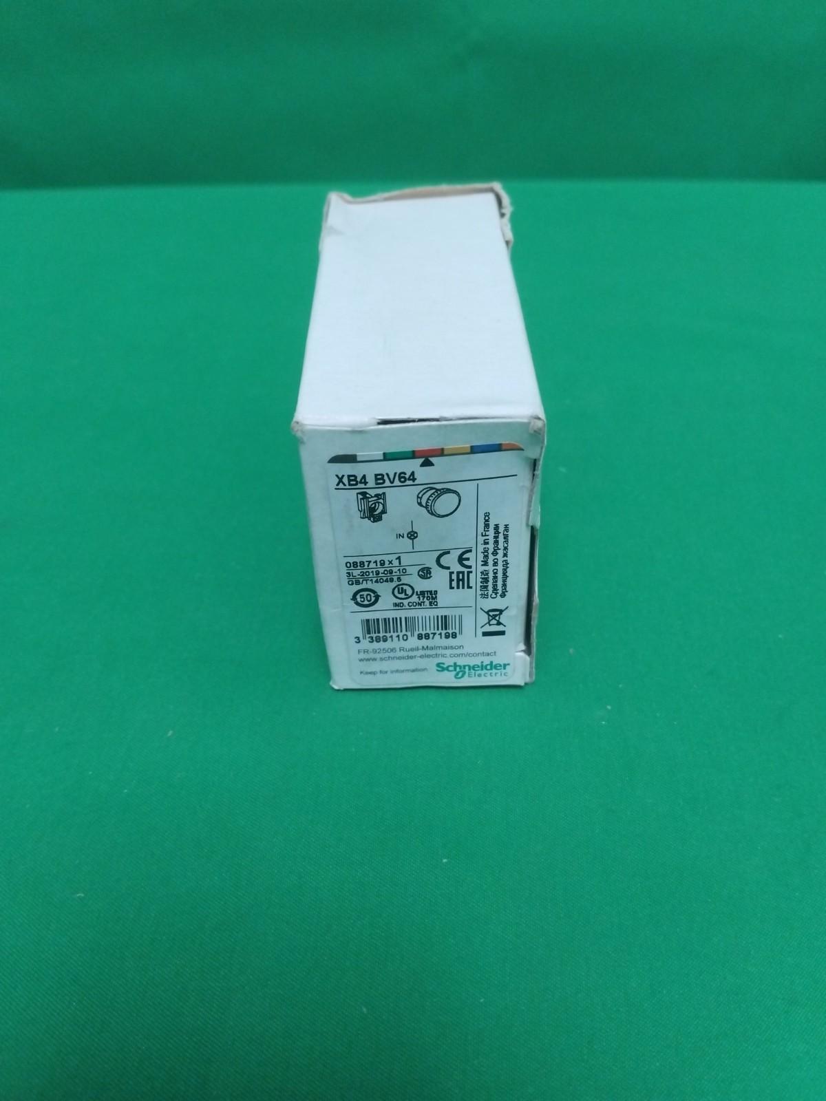 Pilot light, Harmony XB4, metal, red, 22mm, plain lens with BA9s bulb, lt 250V