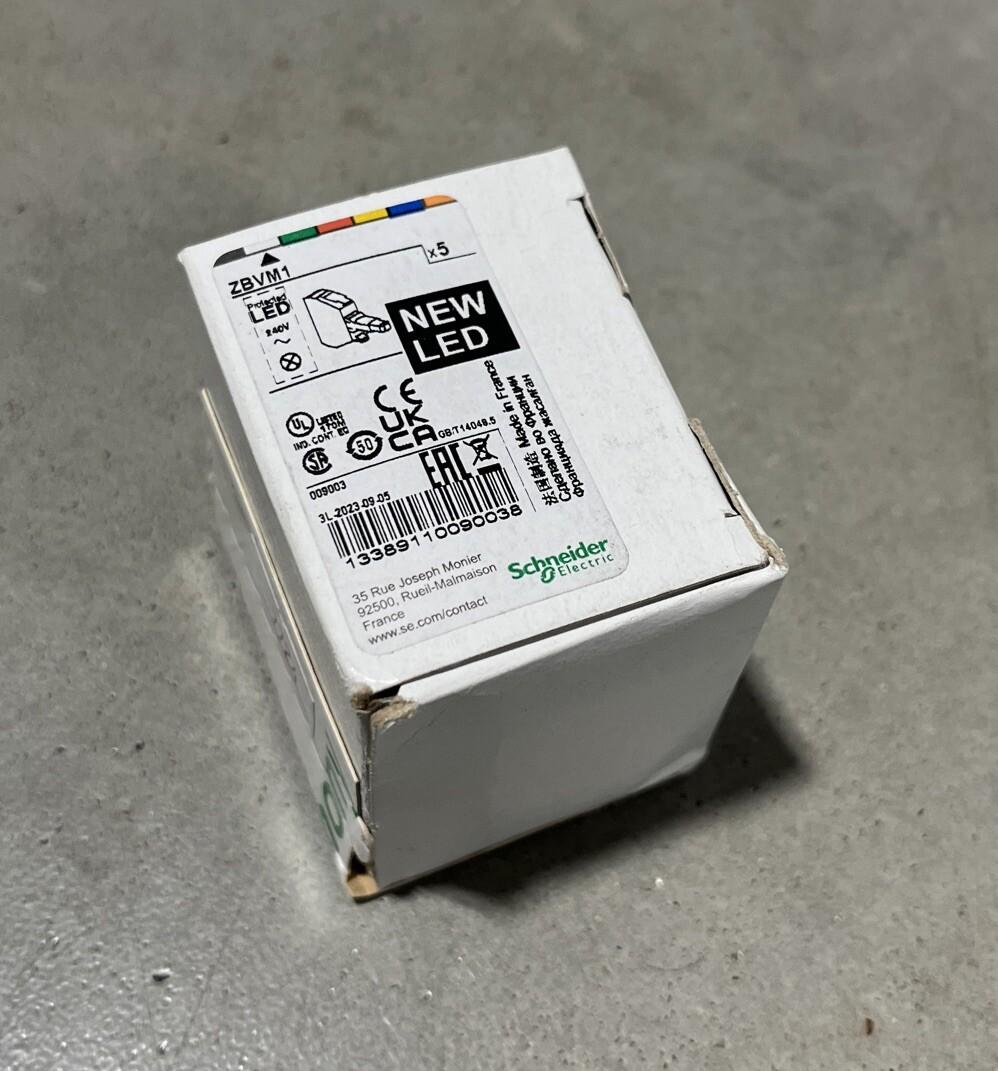 Light block, Harmony XB4, Harmony XB5, for head 22mm, universal LED, screw clamp terminals, 230...240V AC