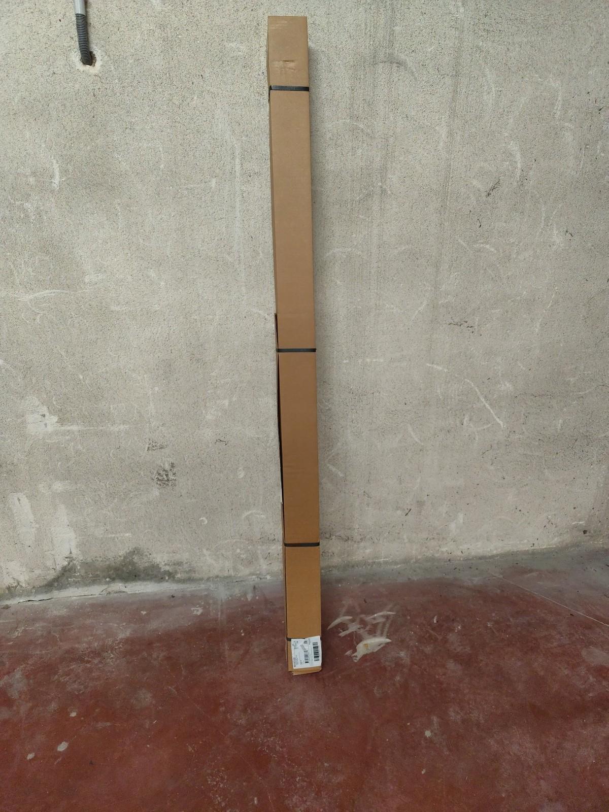 Set of 4 vertical uprights for Spacial SF enclosure. Height: 2000 mm. RAL 7035.