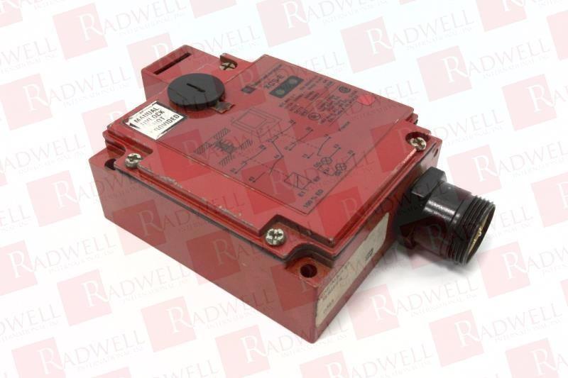 Safety switch, Telemecanique Safety switches XCS, metal XCSE, 2NC + 1 NO, slow break, 2 entries tapped 1/2" NPT, 24 V
