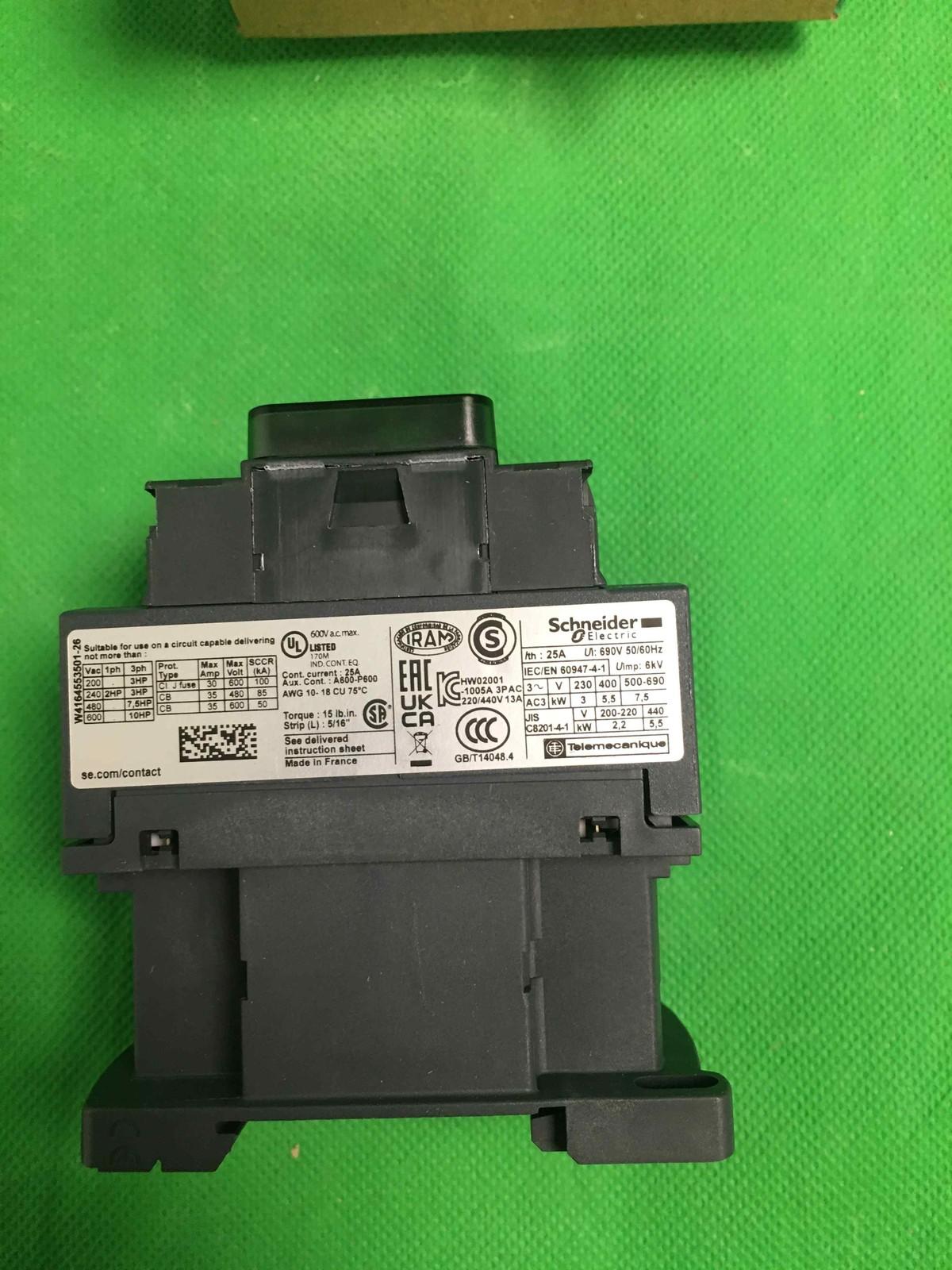 IEC contactor, TeSys Deca, nonreversing, 12A, 7.5HP at 480VAC, up to 100kA SCCR, 3 phase, 3 NO, 220VAC 50/60Hz coil, open