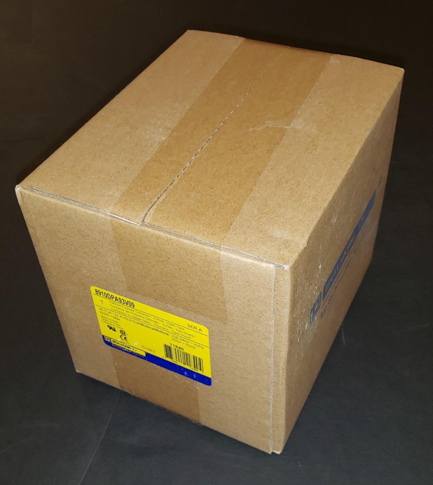 Contactor, Definite Purpose, 90A, 3 pole, 50HP at 575VAC, 3 phase, 208/240VAC 60Hz 220VAC 50Hz coil, open