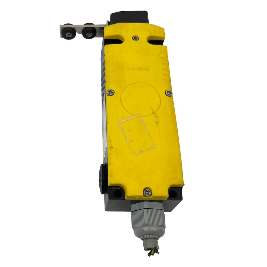 INTERLOCK SW, SOLENOID LOCK, 24VDC