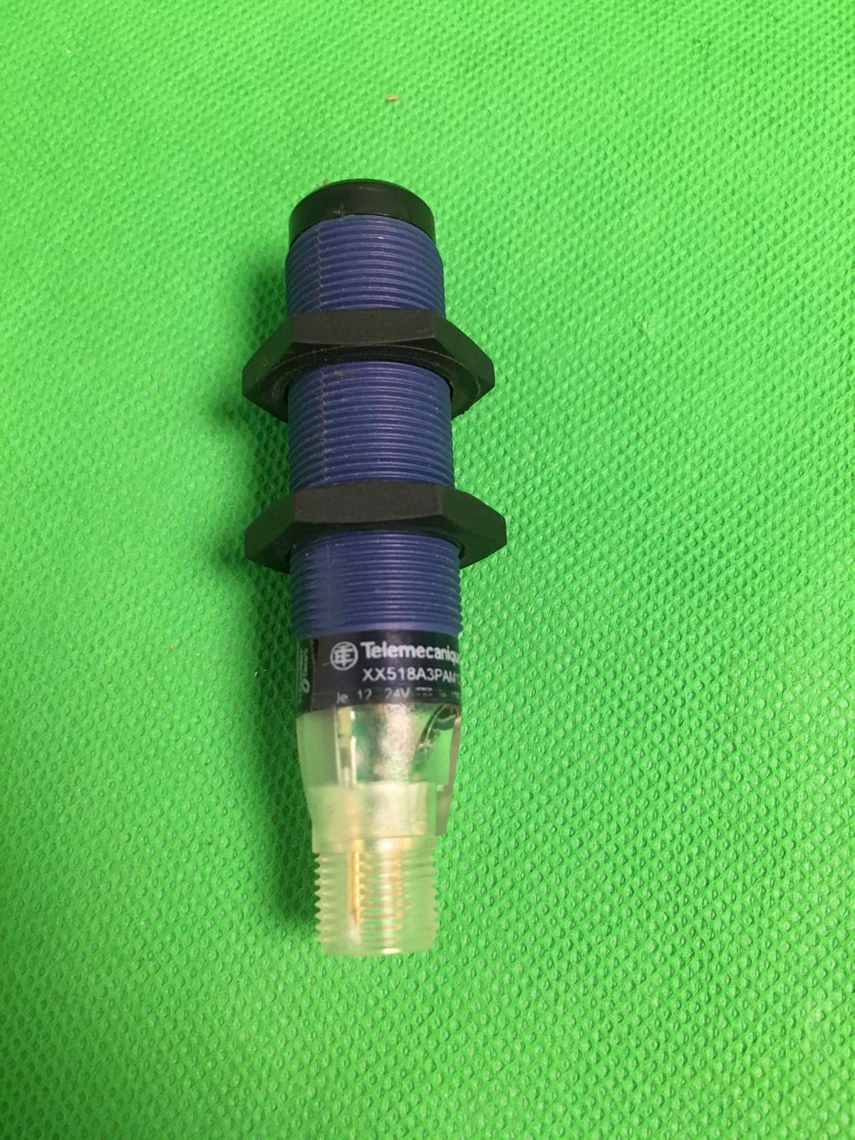 Ultrasonic sensors XX, ultrasonic sensor cylindrical M18, Sn 0.5 m, NO, M12 connector