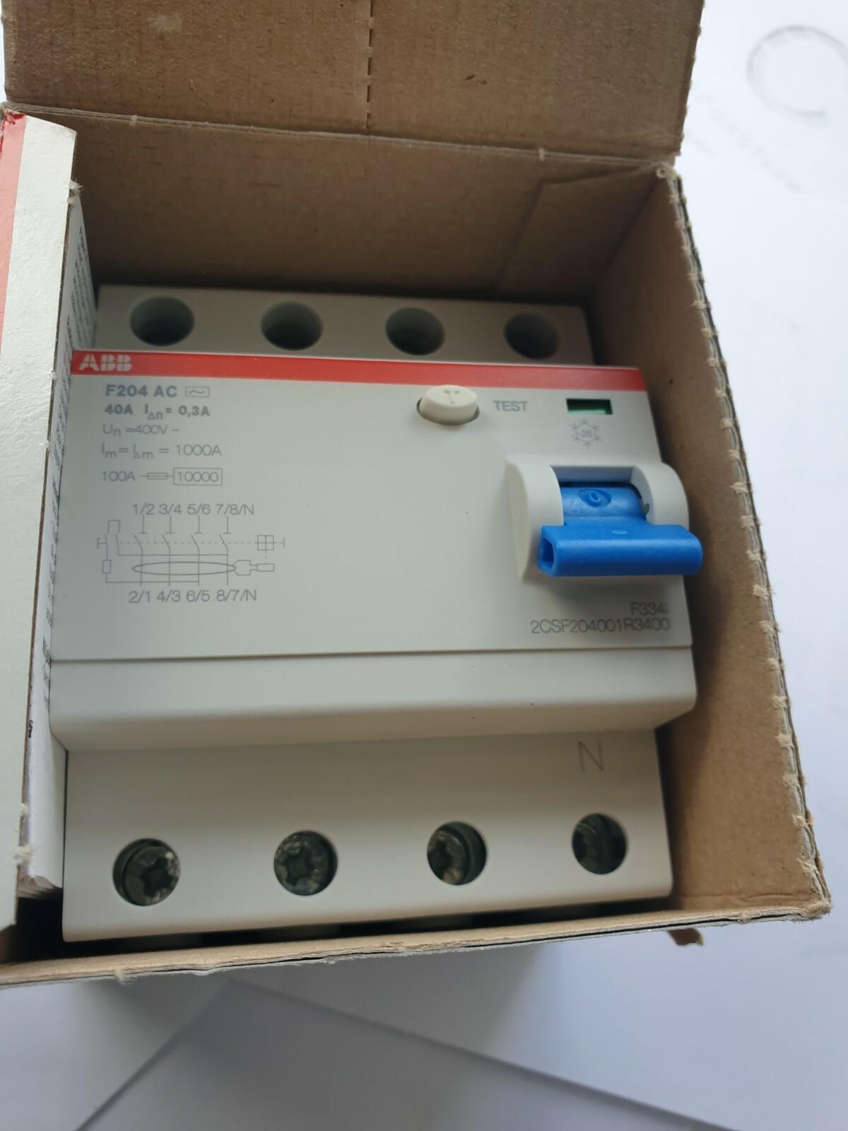 F204 AC-40/0.3 Residual Current Circuit Breaker 4P AC type 300 mA