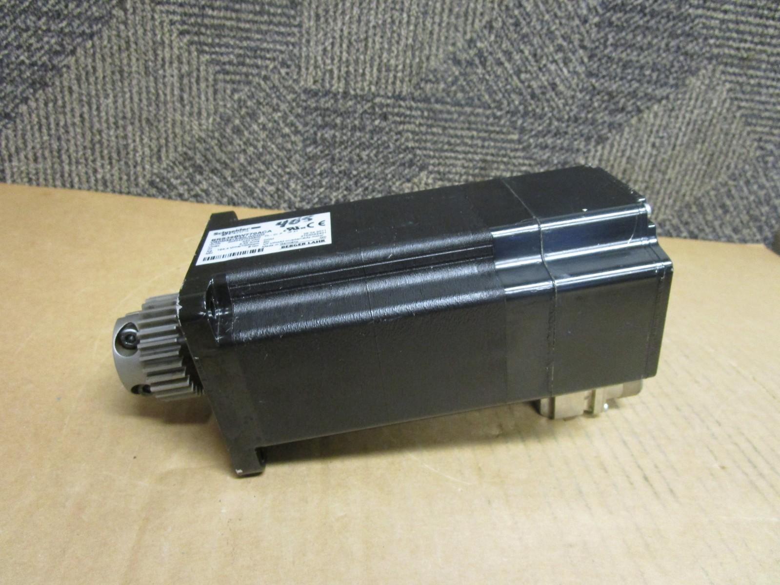 3-phase stepper motor - 6.78 Nm - shaft Ø 14mm - L=128mm - w/o brake - conn