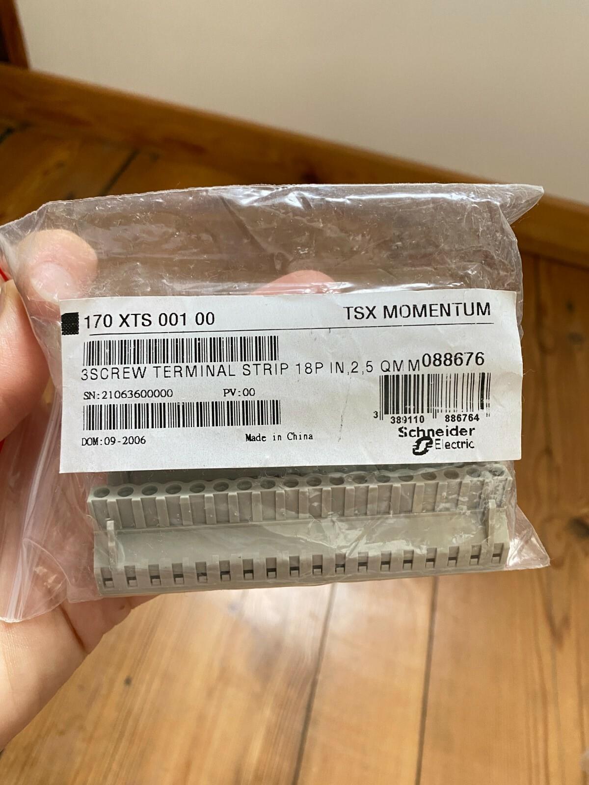 screw terminal block - Modicon Momentum, Modicon Quantum