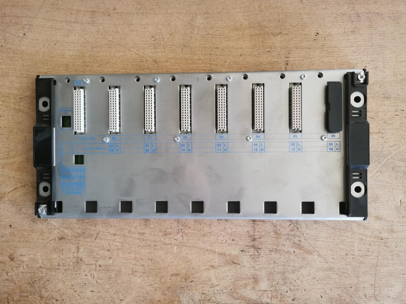 Rack positions TSXRKY8 Bon état