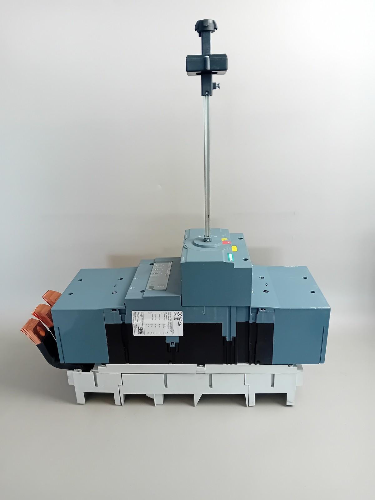 BRKR 3VA24 3P 630A 110KA ETU3-LI NUT