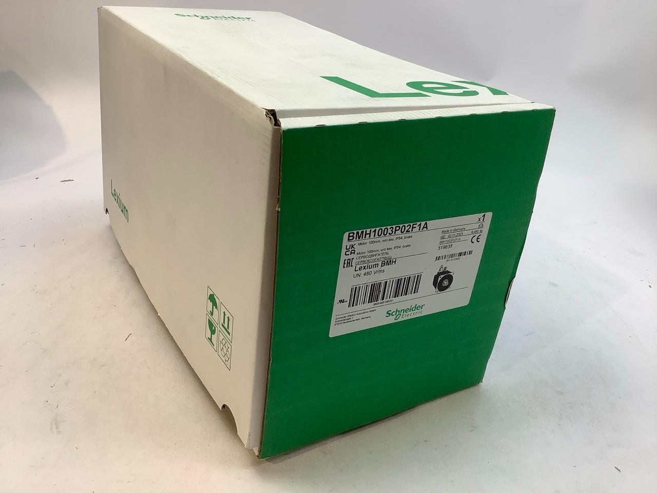 servo motor BMH, Lexium 32, 8.4Nm, 6000rpm, untapped shaft, with brake, IP54, 128 multiturn encoder, straight
