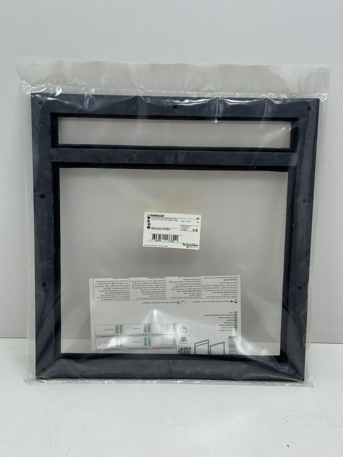 Door escutcheon, MasterPact MTZ2/MTZ3 drawout, IP40, spare part