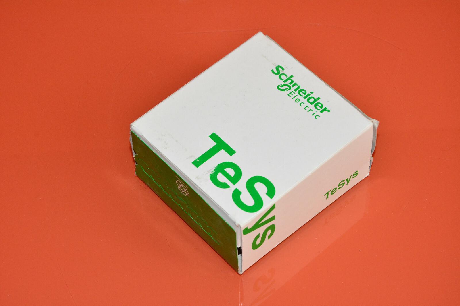 TeSys GV2 Manual Starter and Protector, magnetic circuit protector, toggle switch, 6.3 A, screw clamp terminals
