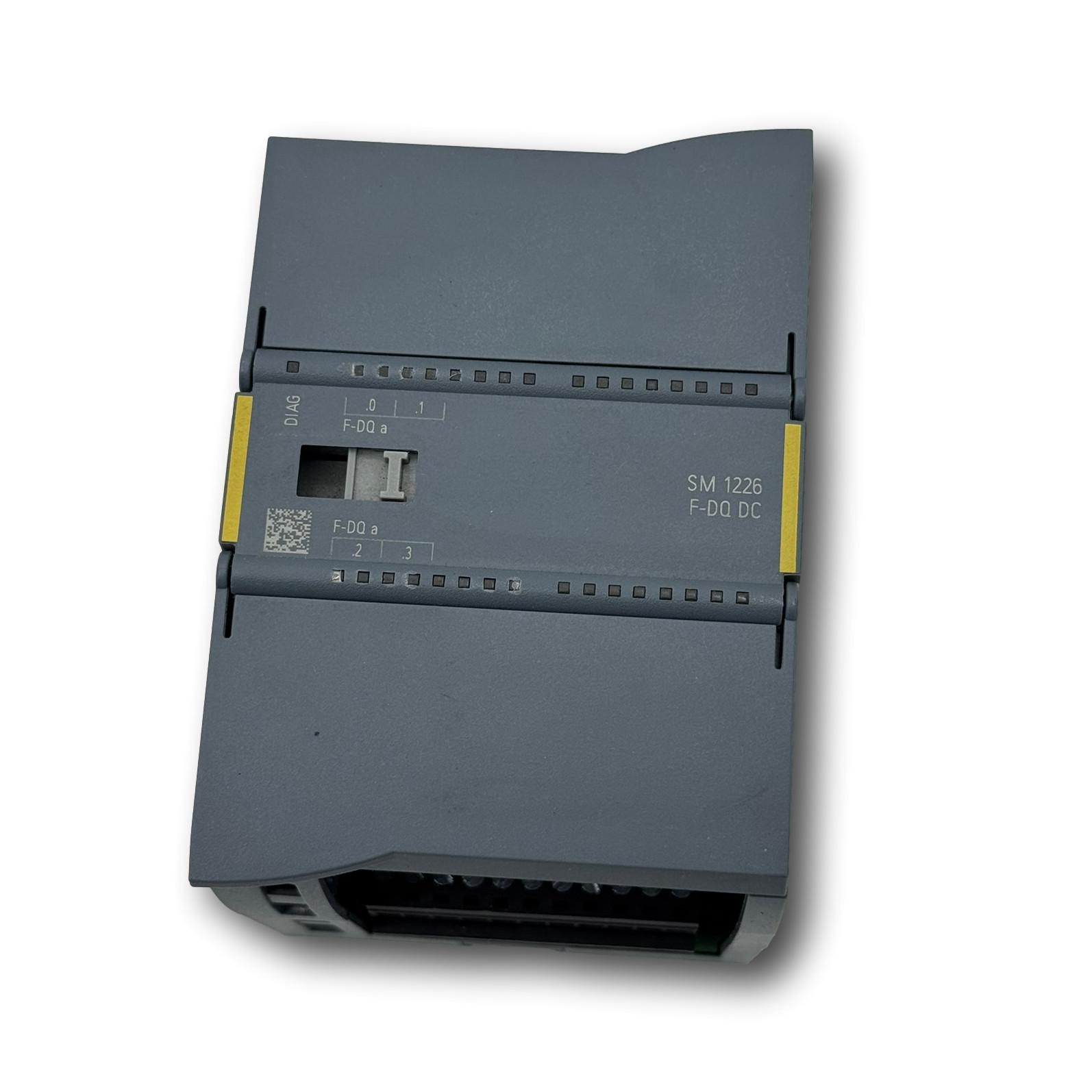 DIGITAL OUTPUT SM 1226, F-DQ 4X 24VDC