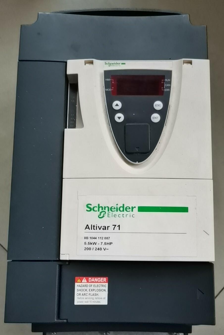 One ATV71HU55M3Z 3PH 200-240V 5.5KW/7.5HP