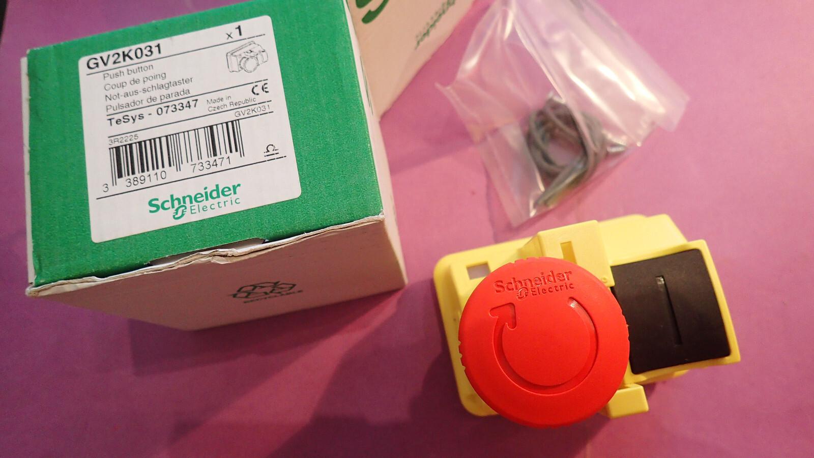 Emergency stop pushbutton,TeSys Deca Fram 2,turn to release,for GV2M*01 enclosures