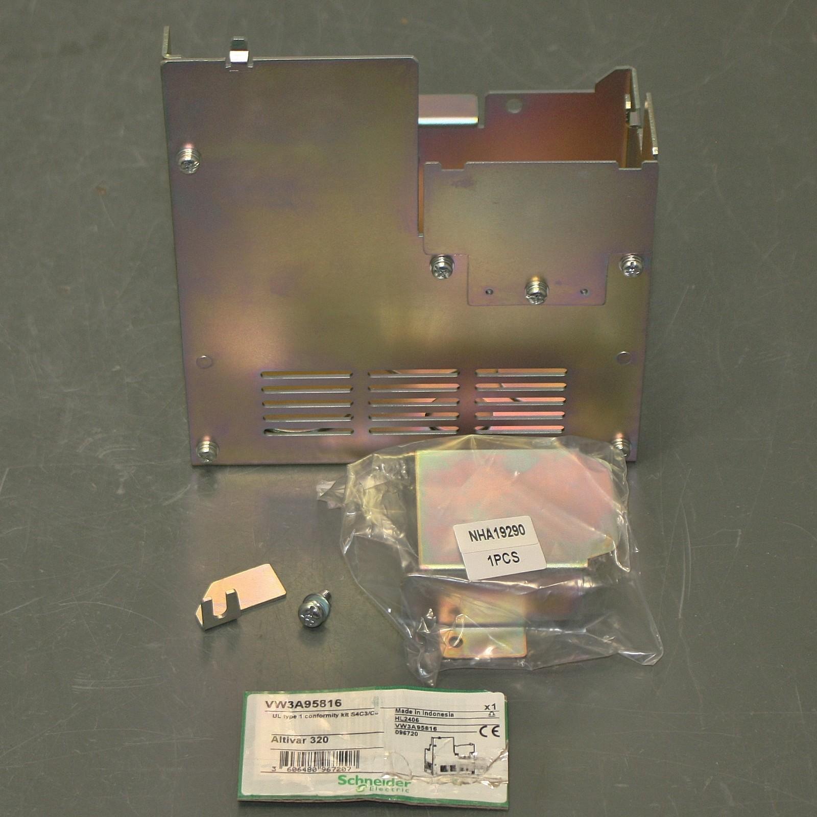 kit for UL type 1 conformity, Altivar machine ATV320, mounted under variable speed drive ATV320 S4C