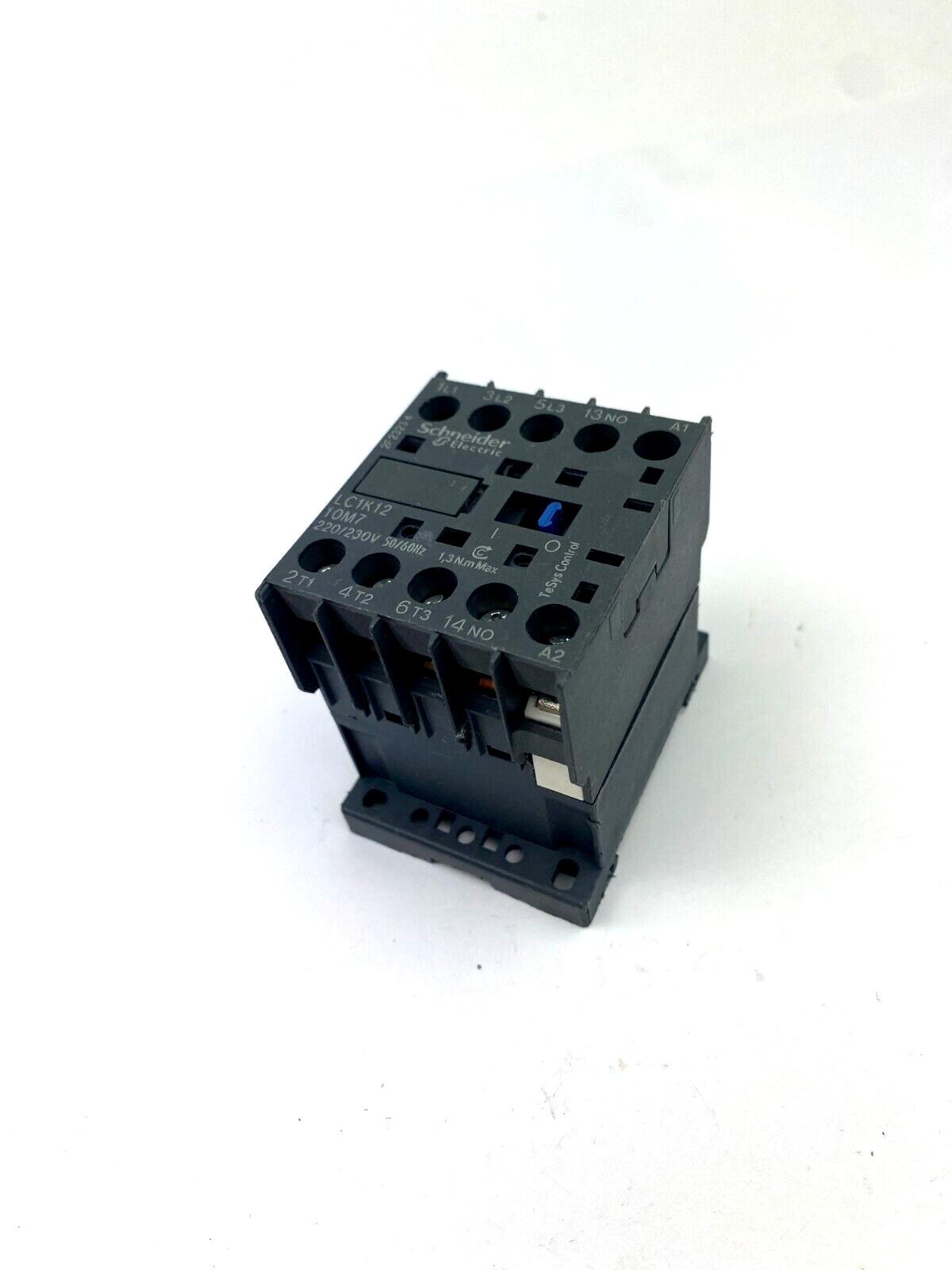 Contactor, TeSys K, 3P, AC-3, lt or eq to 440V 12 A, 1 NO aux., 220 to 230VAC coil