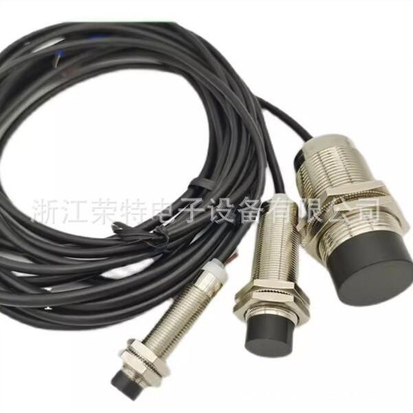 Inductive proximity sensors XS, inductive sensor XS1 Ø4, L28mm, brass, Sn1mm, 5..24VDC, cable 2m
