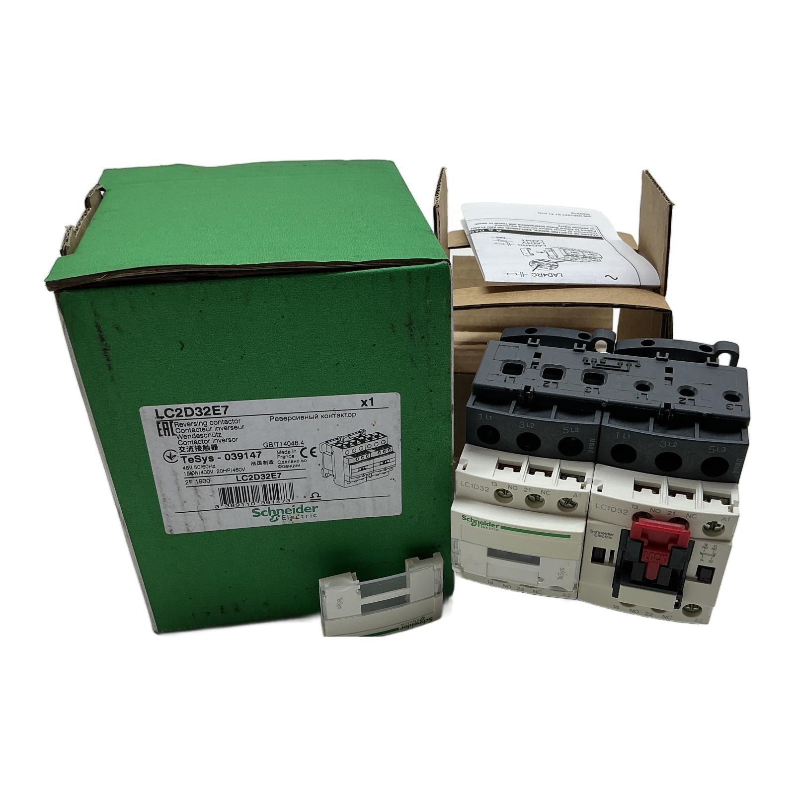 TeSys Deca reversing contactor - 3P(3 NO) - AC-3 - <= 440 V 32 A - 48 V AC coil