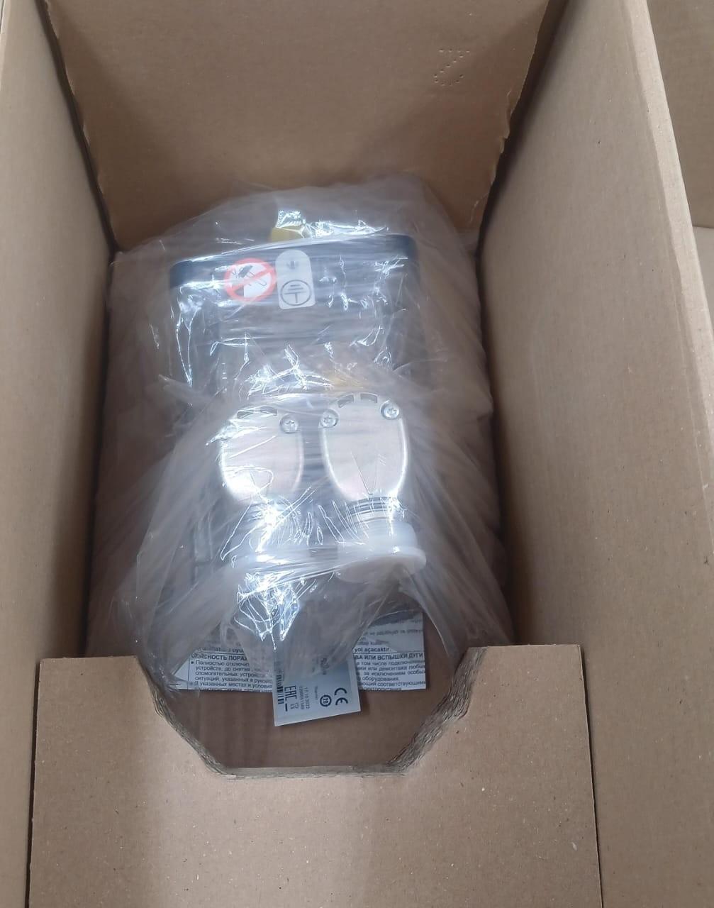 servo motor BMH, Lexium 32, 3.4Nm, 6000rpm, keyed shaft, without brake, IP65, IP67, 128bit encoder