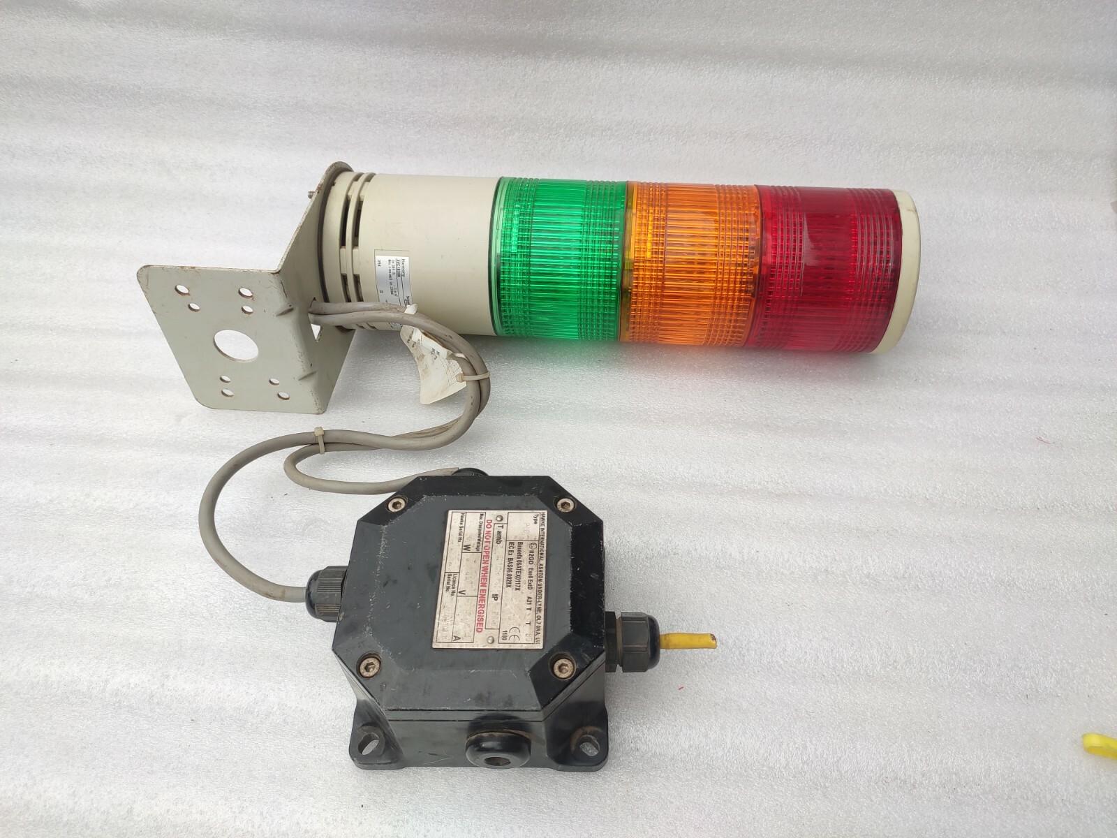 Harmony XVC, Monolithic precabled tower light, plastic, red orange green, Ø100, base mounting, steady or flashing, buzzer, IP54, 24 V DC