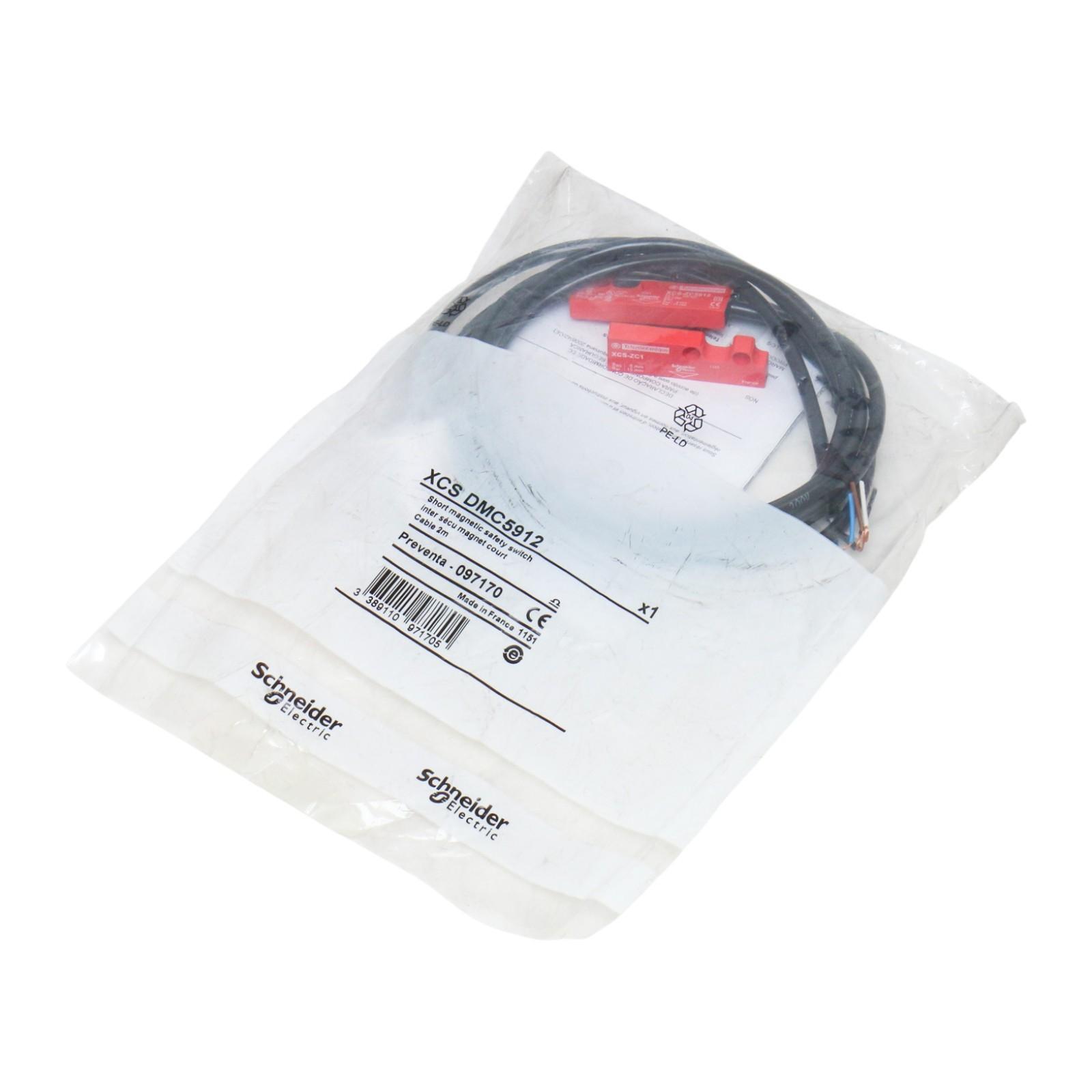 Coded magnetic switch, Telemecanique Safety switches XCS, XCSDMC, 1 NC + 1 NO, staggered, 2 m