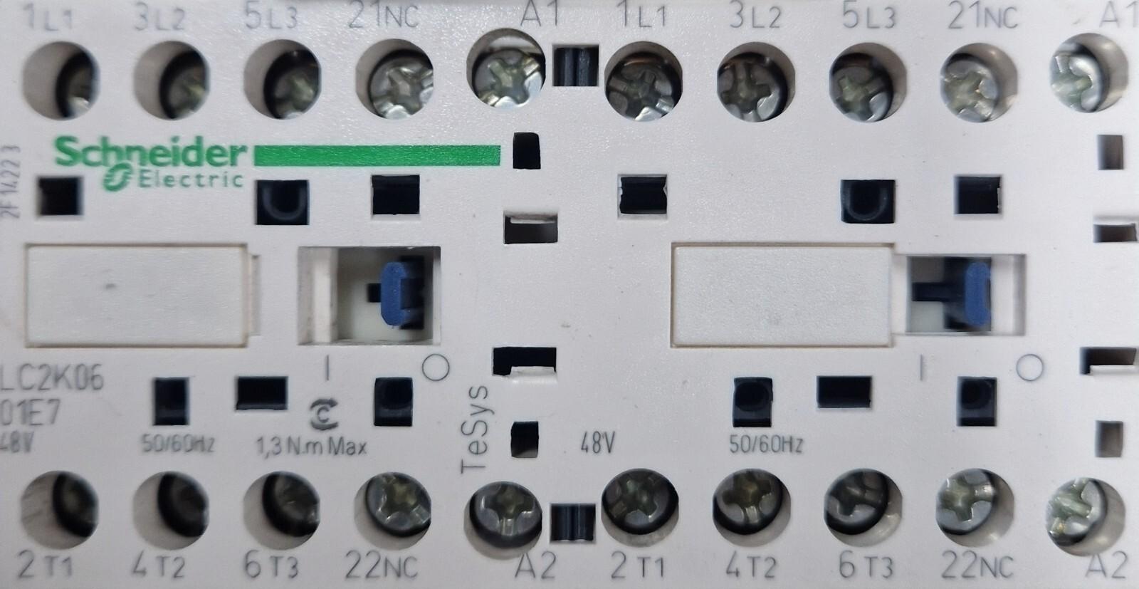 Reversing contactor, TeSys K, 3P, AC-3, lt or eq to 440V 6A, 1 NC, 48VAC coil