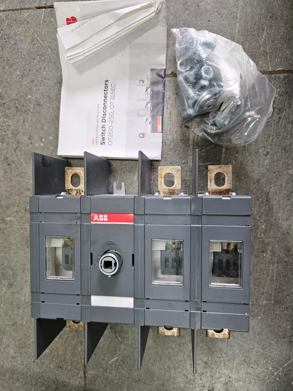 3P SW 200A NF UL98 600V