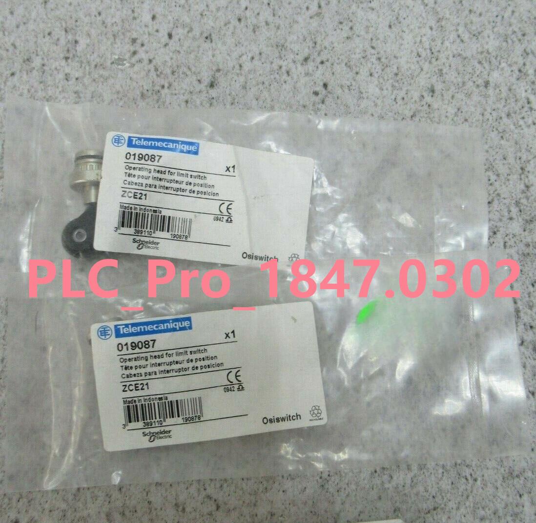 Limit switch head, Limit switches XC Standard, ZCE, roller lever plunger horizontal direction