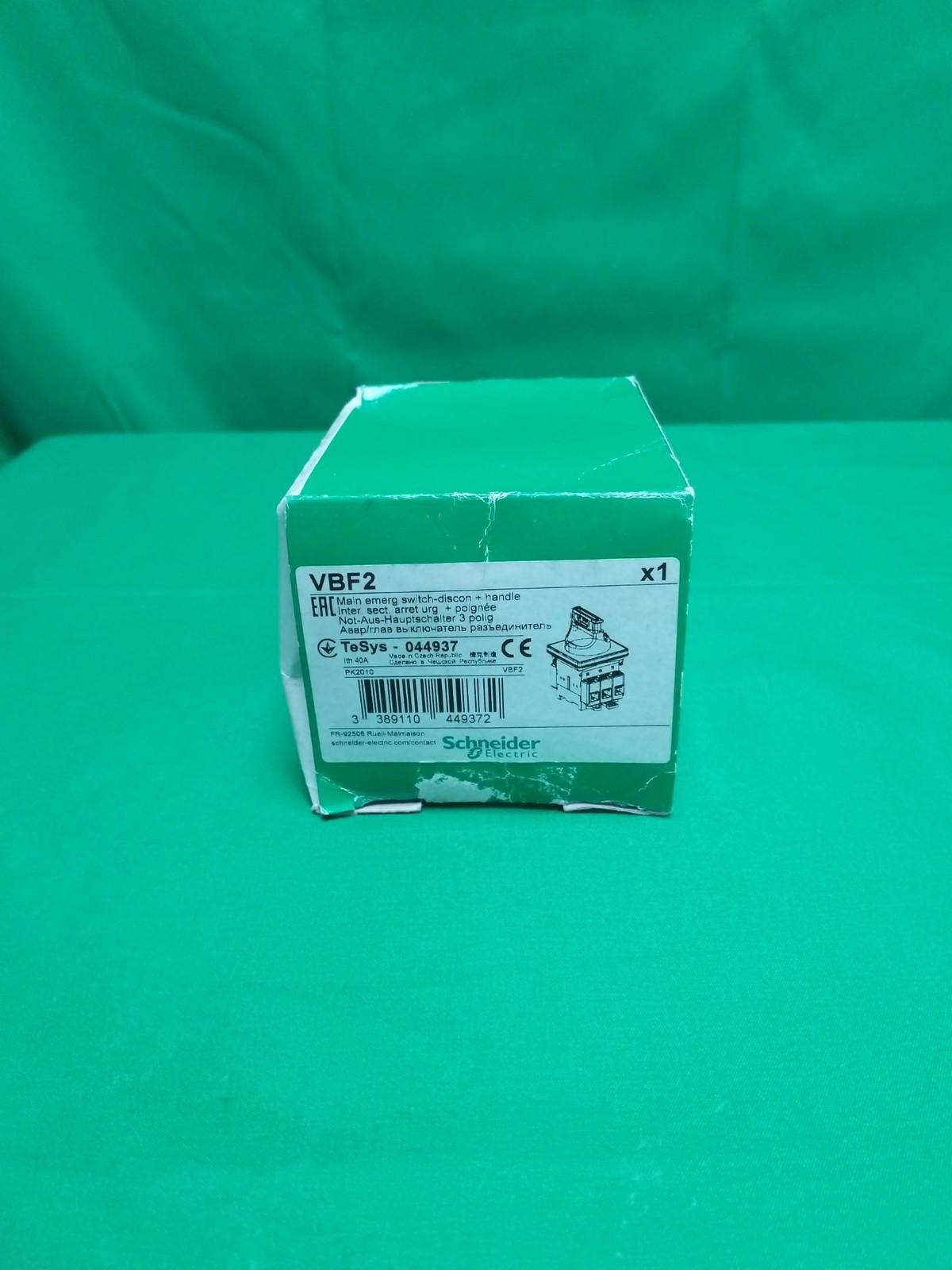 Switch disconnector,TeSys Control,for ON/OFF,40A,4 screws fixing,for mountingfor mounting on door