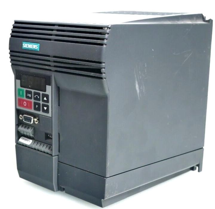 MICROMASTER Vector 6SE3 215-8DB40 I:C11 6SE3215-8DB40