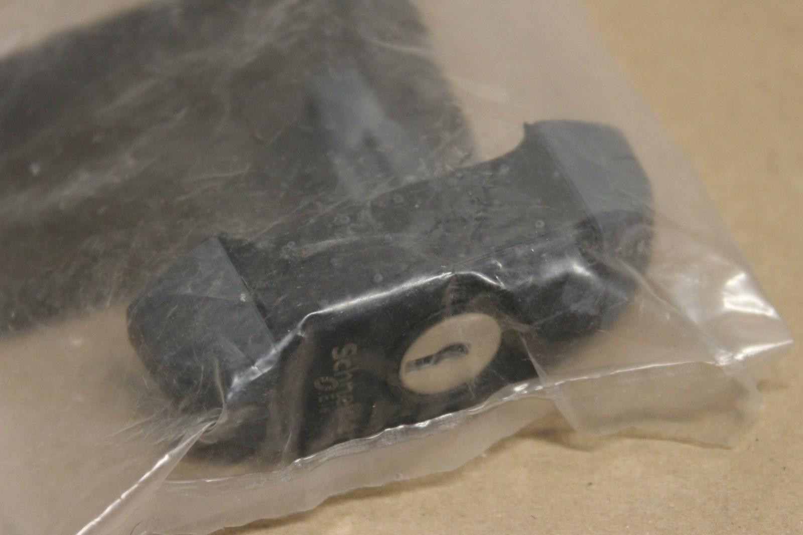 Key handle with key 455 for Spacial S3D encl.