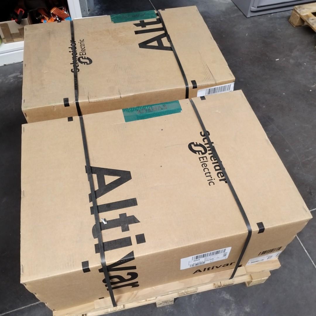 Electric ATV71HD55N4S337 ATV71HD55N4S337 ATV71HD55N4
