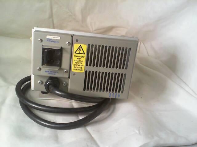 Technology PA-4 Robotique Contrôleur 200-240VAC 50/60Hz Châssis Only-Used