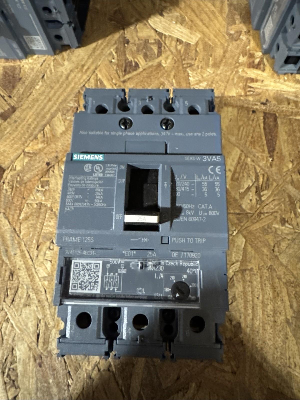 BRKR 3VA51 3P 25A 25KA FTAM