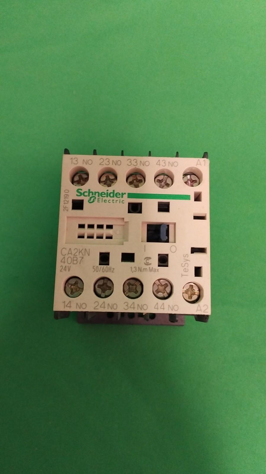 Control relay, TeSys K, 4 NO, lt or eq to 690V, 24VAC coil