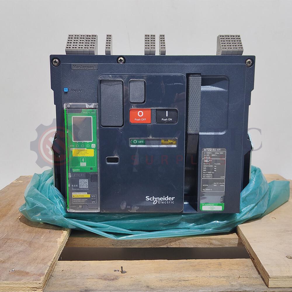 Circuit breaker frame, MasterPact MTZ2 40H1, 4000A, 66kA/440VAC 50/60Hz (Icu), 3P, fixed, without control unit
