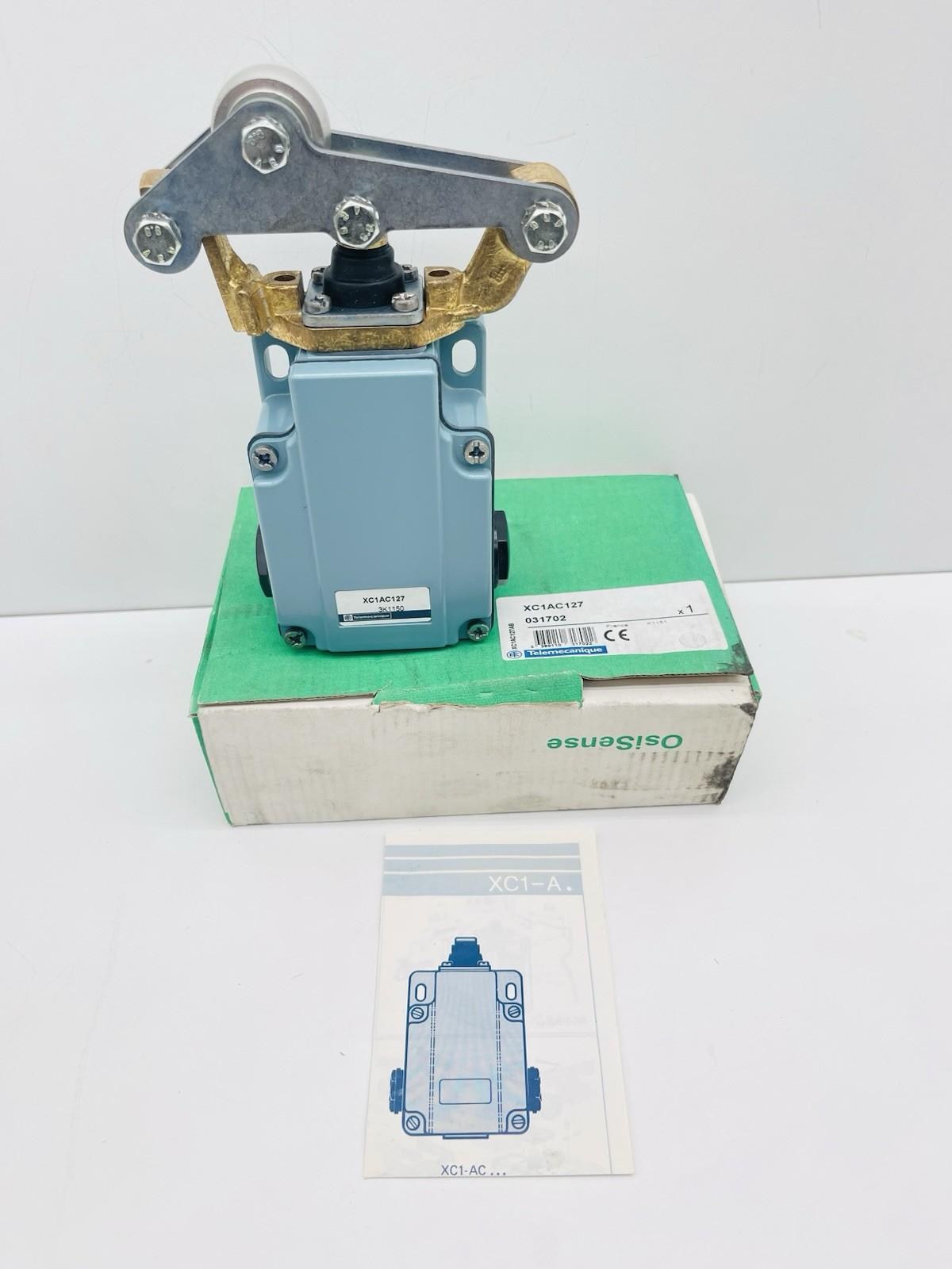 Limit switch, Limit switches XC Standard, XC1AC, reinforced roller lever, 1NC+1 NO, break before make